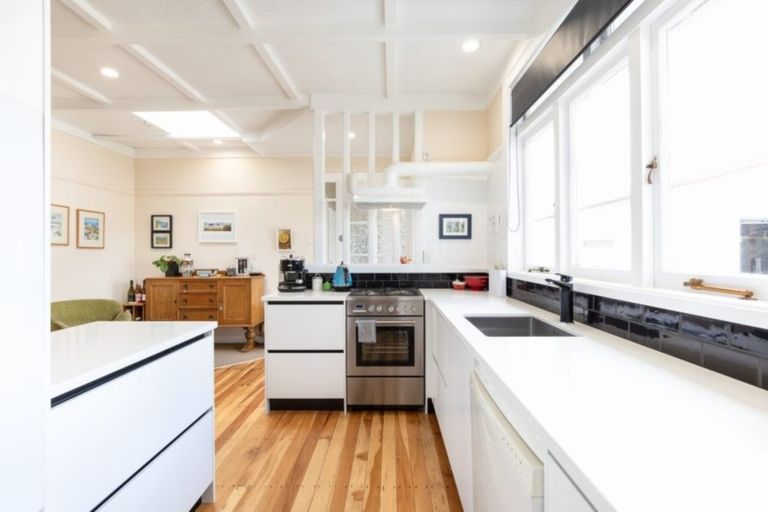 Photo of property in 28 Burns Street, Leamington, Cambridge, 3432