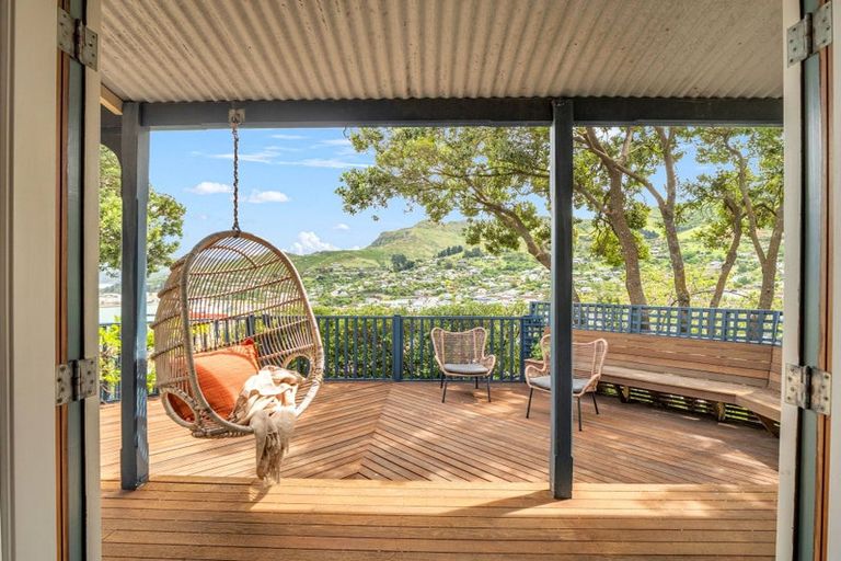 Photo of property in 40 Reserve Terrace, Lyttelton, 8082