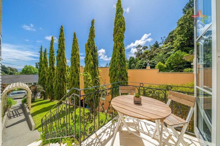 Photo of property in 69 Norton Park Avenue, Fairfield, Lower Hutt, 5011