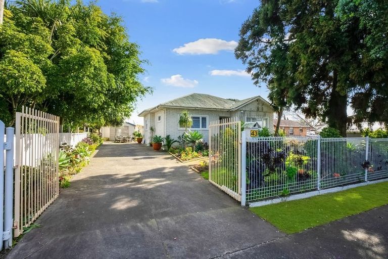Photo of property in 43 Hutton Street, Otahuhu, Auckland, 1062