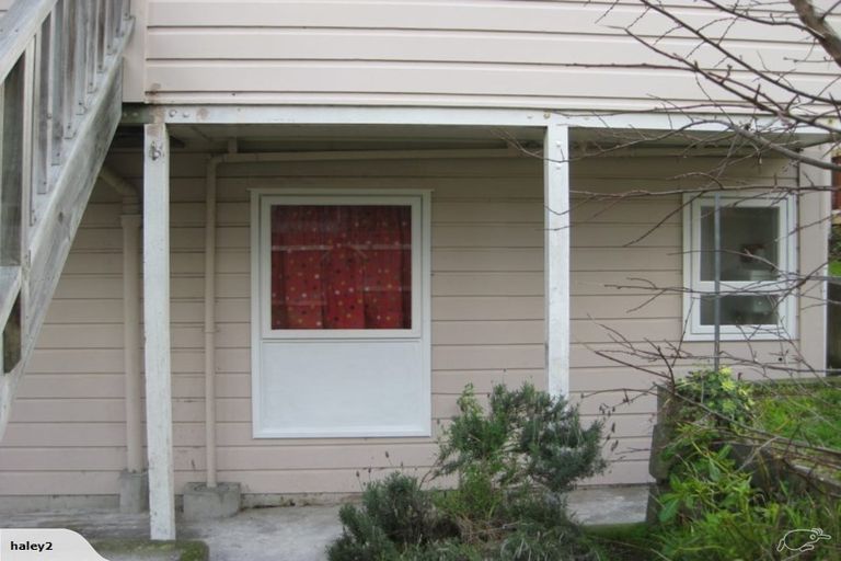 Photo of property in 9 Owen Street, Newtown, Wellington, 6021