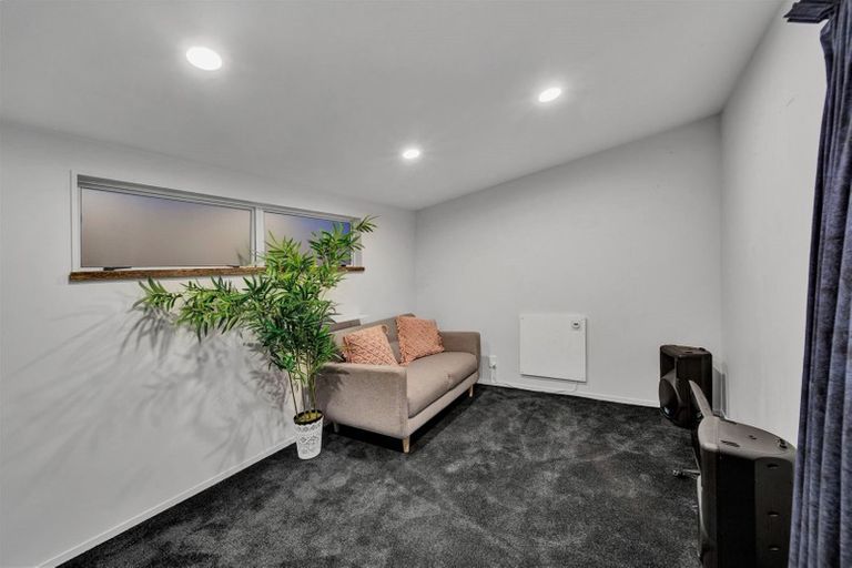 Photo of property in 24 Disraeli Street, Hawera, 4610