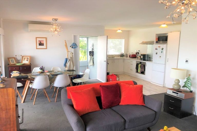 Photo of property in 6/66 Victoria Road, Devonport, Auckland, 0624