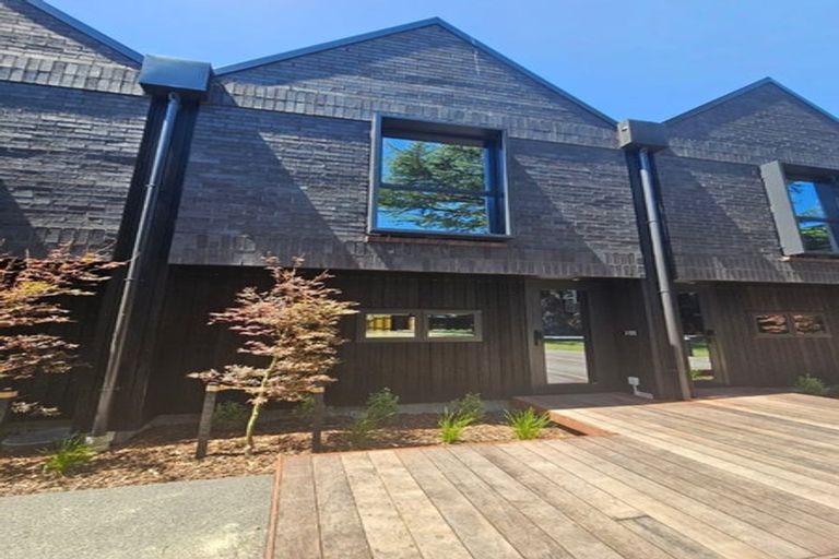 Photo of property in 3/892 Colombo Street, Christchurch Central, Christchurch, 8013