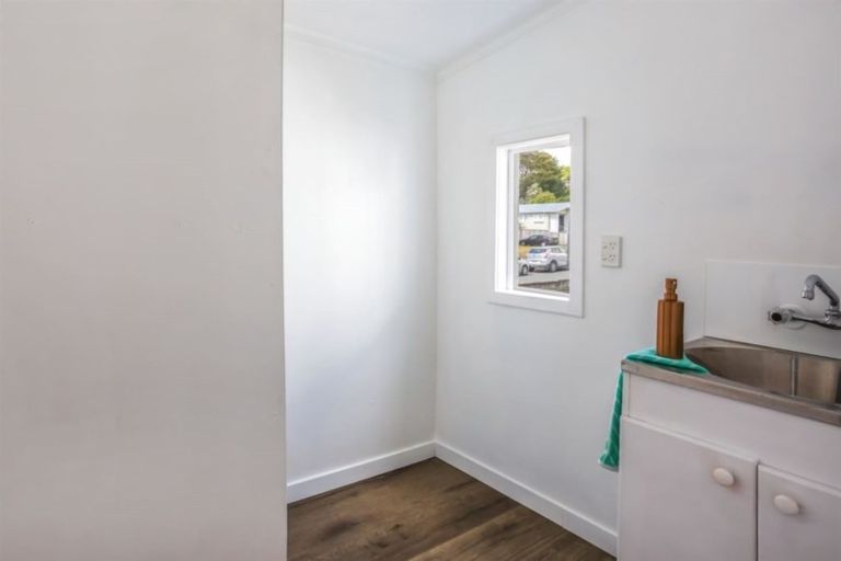 Photo of property in 102 Rangituhi Crescent, Takapuwahia, Porirua, 5022