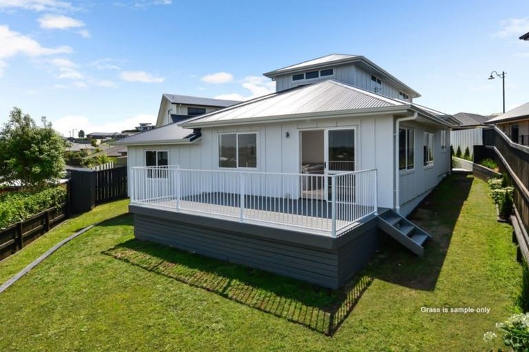 Photo of property in 8a Iris Place, Grandview Heights, Hamilton, 3200