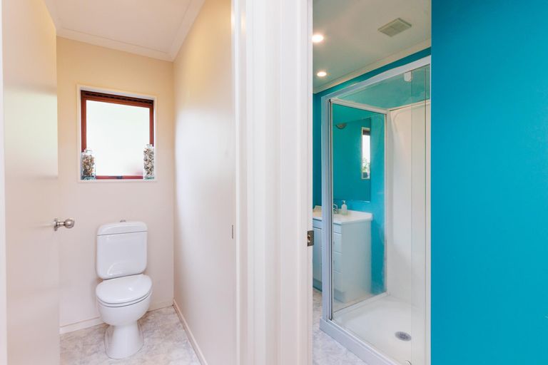 Photo of property in 220 Valley Views, Fitzherbert, Palmerston North, 4472