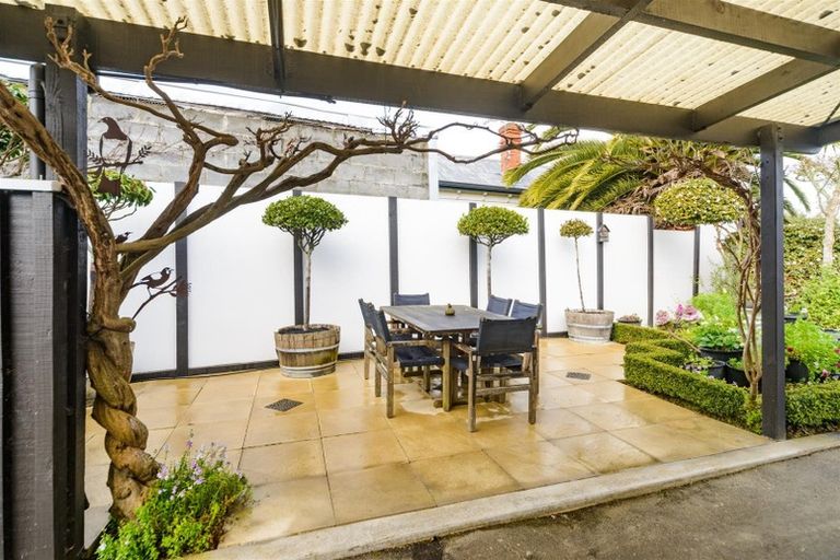 Photo of property in 23 Follett Street, Marton, 4710