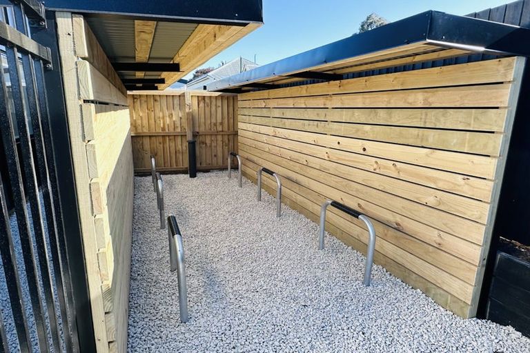 Photo of property in 7/9 Marcroft Street, Woolston, Christchurch, 8062