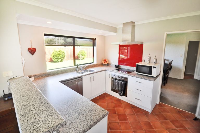 Photo of property in 927 Tauhoa Road, Kaipara Flats, Warkworth, 0984