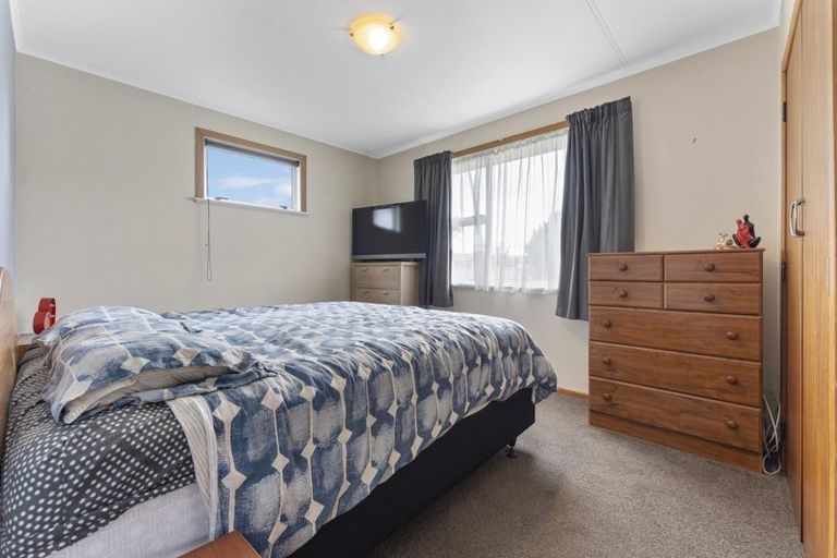 Photo of property in 27 Cavendish Crescent, Awapuni, Palmerston North, 4412