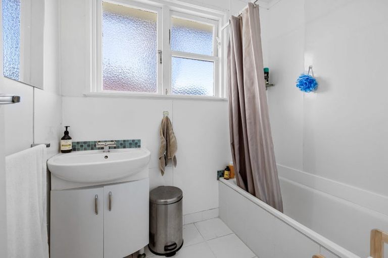 Photo of property in 72 Keyte Street, Otangarei, Whangarei, 0112