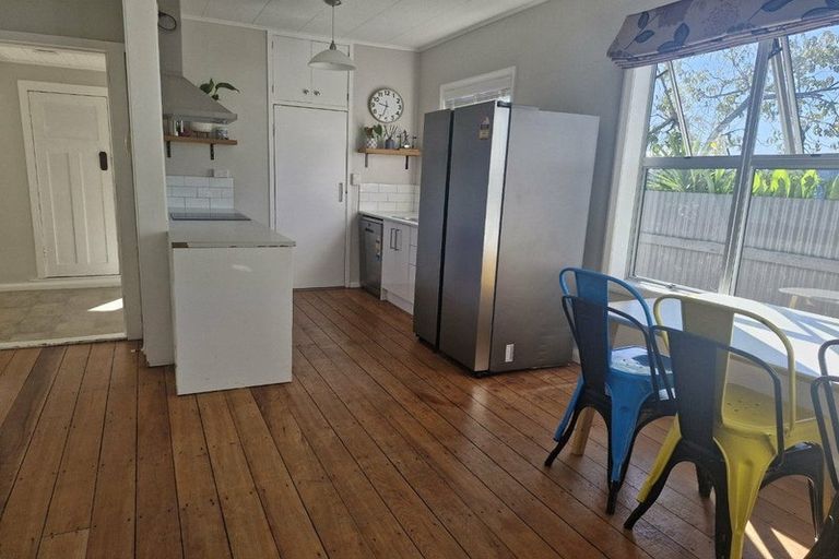 Photo of property in 25 Station Road, Whakatu, Hastings, 4102