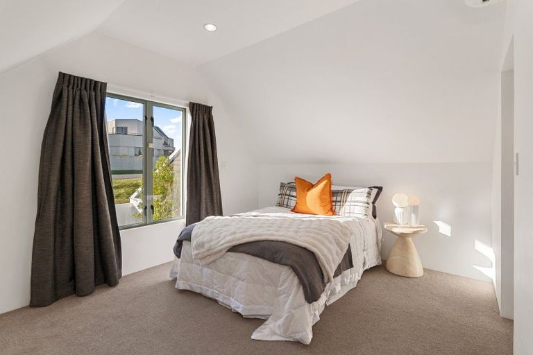 Photo of property in 114 Penruddock Rise, Westmorland, Christchurch, 8025