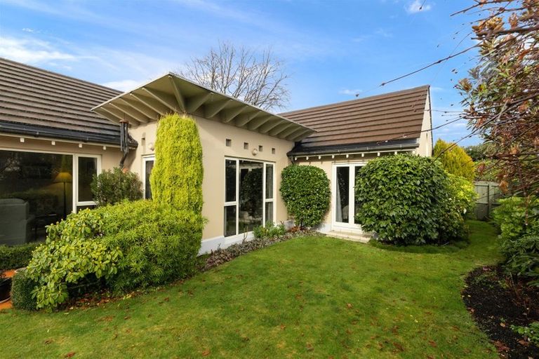 Photo of property in 46 Wai-iti Terrace, Burnside, Christchurch, 8052