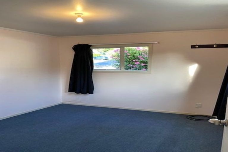 Photo of property in 77 Awaruku Road, Torbay, Auckland, 0630