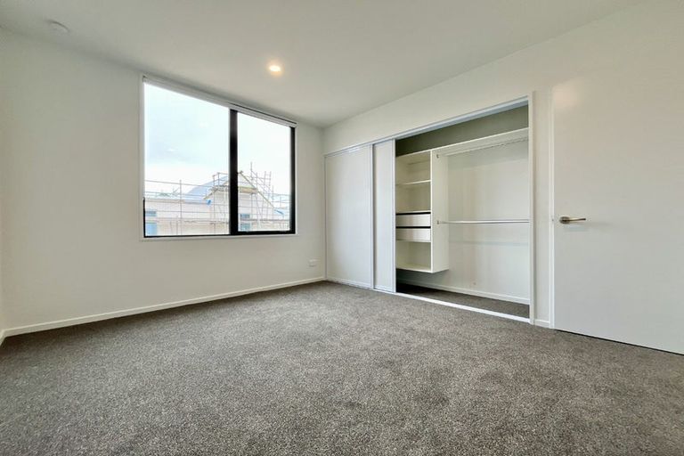 Photo of property in 2/37 Trent Street, Linwood, Christchurch, 8011