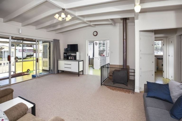 Photo of property in 1 West Crescent, Te Puru, Thames, 3575