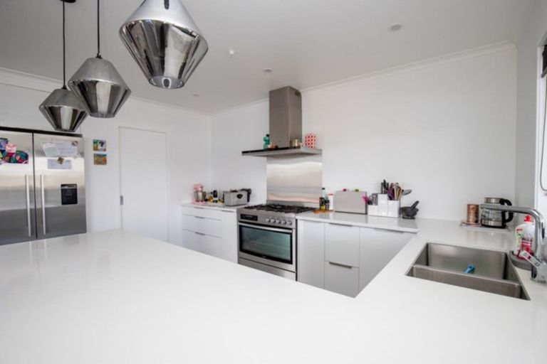 Photo of property in 21 Costello Drive, Ngatea, 3503