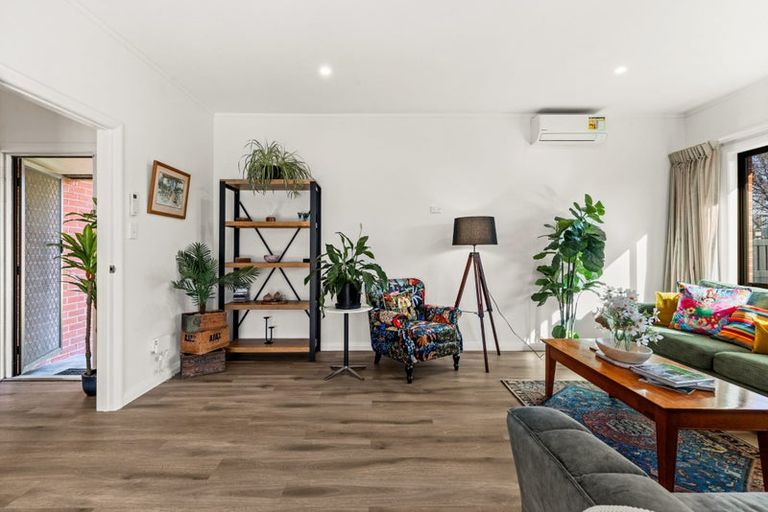 Photo of property in 27 Logan Avenue, Marewa, Napier, 4110