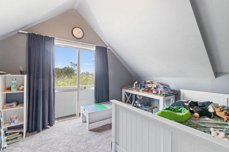 Photo of property in 124 Lower King Road, Tarurutangi, New Plymouth, 4372