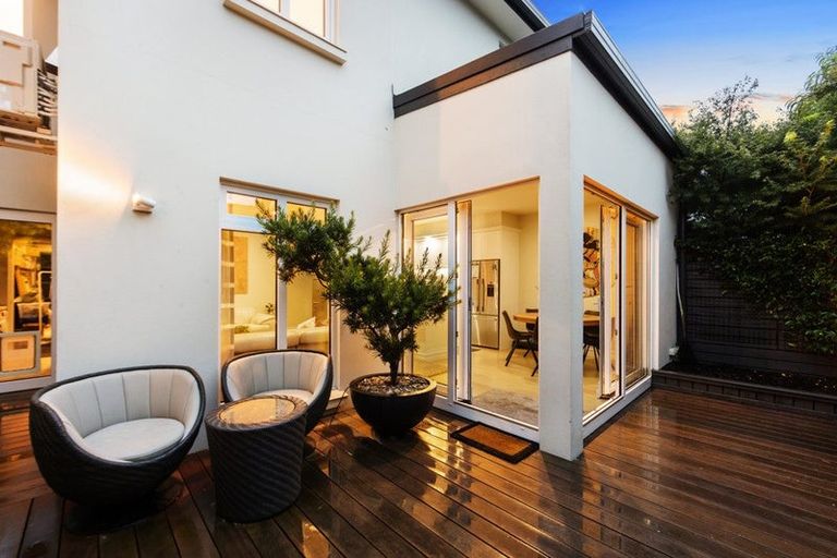 Photo of property in 14 John Britten Lane, Riccarton, Christchurch, 8011