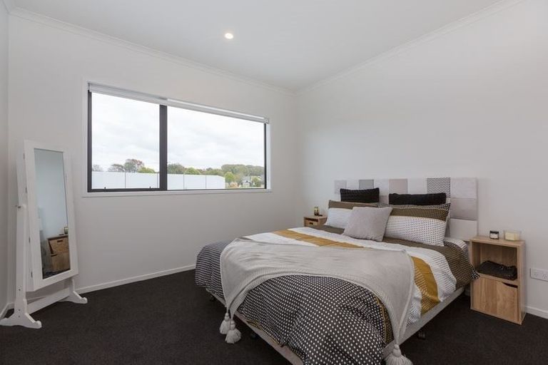 Photo of property in 19 Smith Street, Lepperton, New Plymouth, 4373