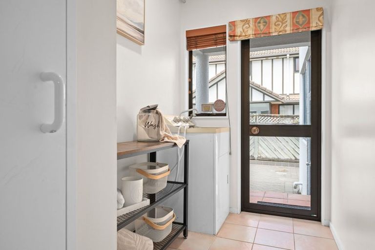 Photo of property in 11 Crowden Place, Harrowfield, Hamilton, 3210