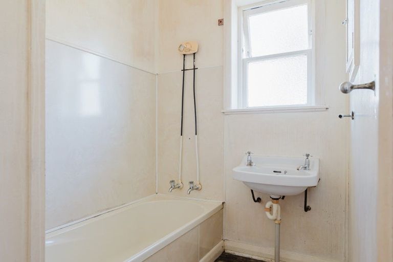 Photo of property in 6 Tyndall Street, Pahiatua, 4910