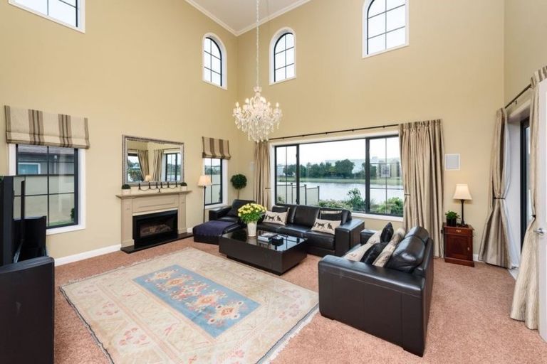 Photo of property in 166 Oriental Parade, Papamoa Beach, Papamoa, 3118