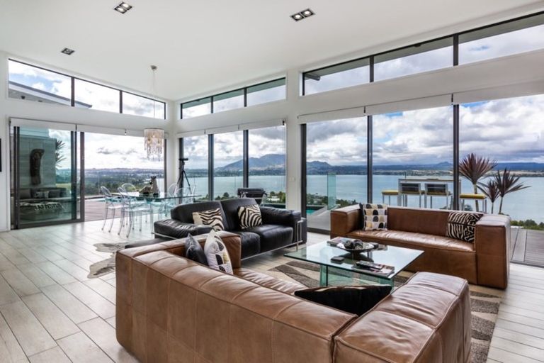 Photo of property in 50 Mapara Road, Acacia Bay, Taupo, 3385