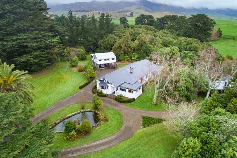 Photo of property in 200 Hewitts Road, Linton, Palmerston North, 4472