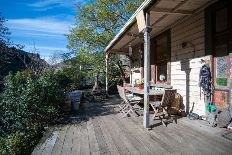 Photo of property in 1 Brook Terrace, The Brook, Nelson, 7010