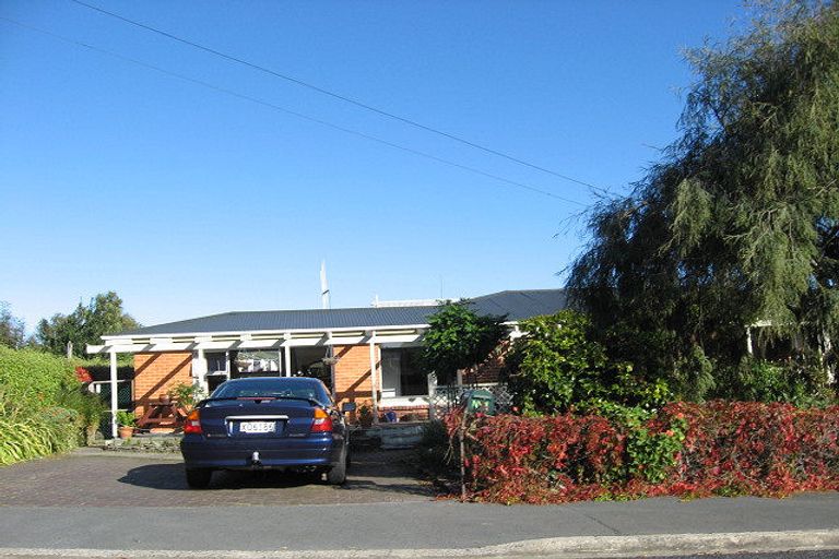 Photo of property in 1 Exmouth Street, Abbotsford, Dunedin, 9018
