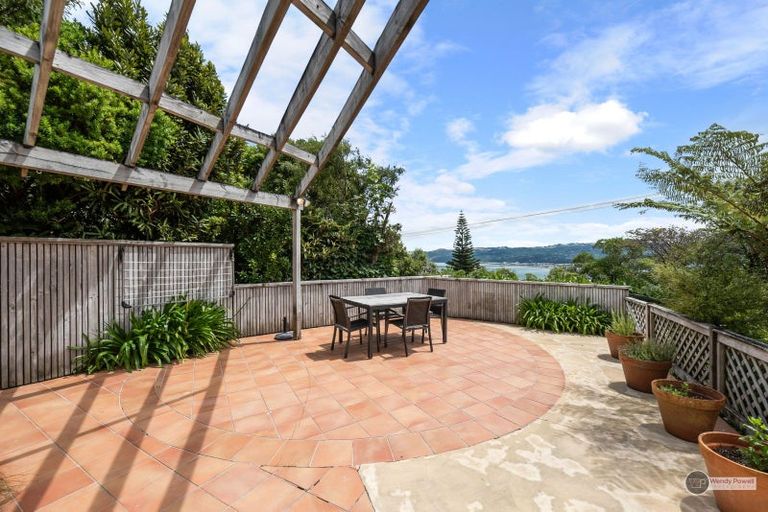 Photo of property in 2/90 Howard Road, Point Howard, Lower Hutt, 5013