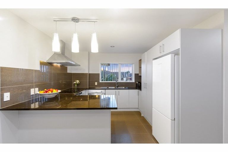 Photo of property in 37 Mckittrick Avenue, Flat Bush, Auckland, 2019