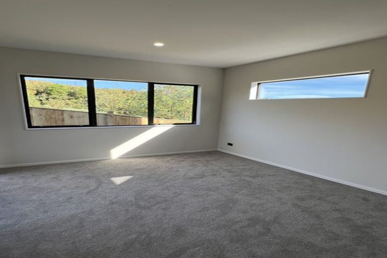 Photo of property in 1 Ripa Street, Flat Bush, Auckland, 2019