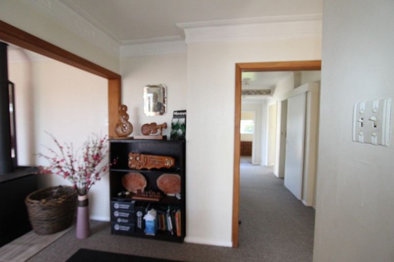 Photo of property in 1 Huia Street, Pahiatua, 4910