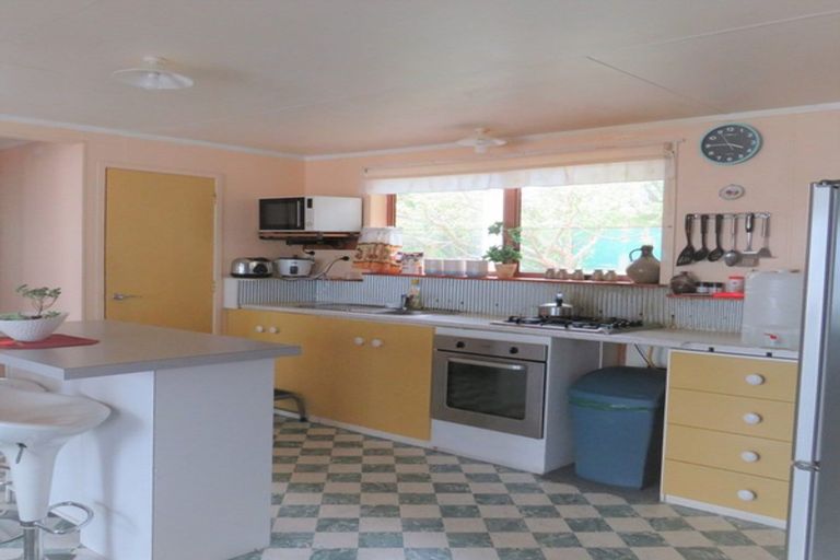 Photo of property in 47 Lochiel Street, Mahia, Nuhaka, 4198