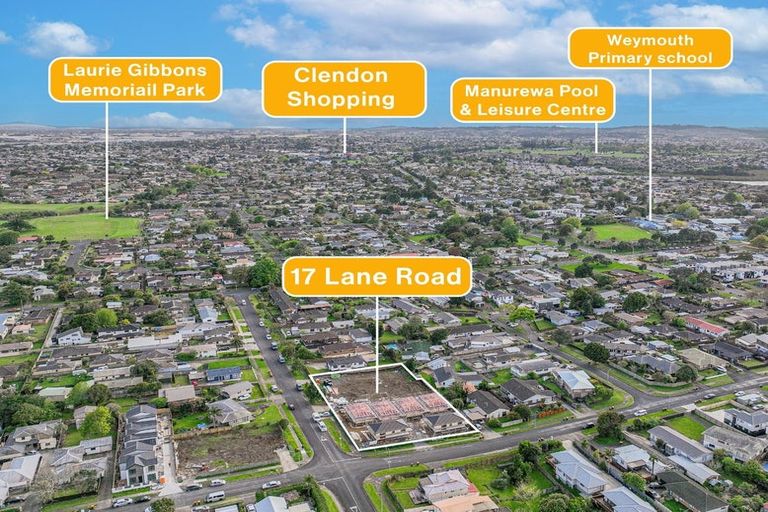 Photo of property in 1/25 Mcleod Road, Weymouth, Auckland, 2103