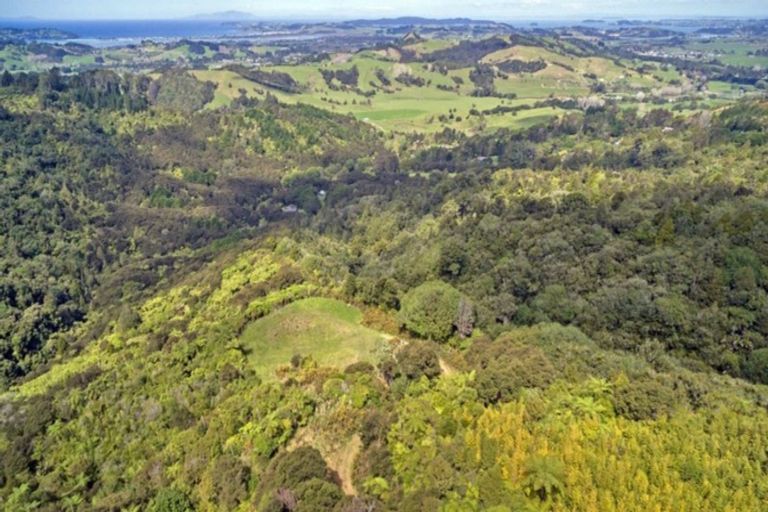 Photo of property in 750 Matakana Valley Road, Whangaripo, Wellsford, 0985