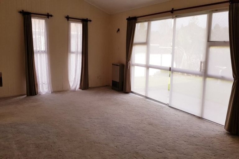 Photo of property in 64 Fairway Drive, Te Kamo, Whangarei, 0112