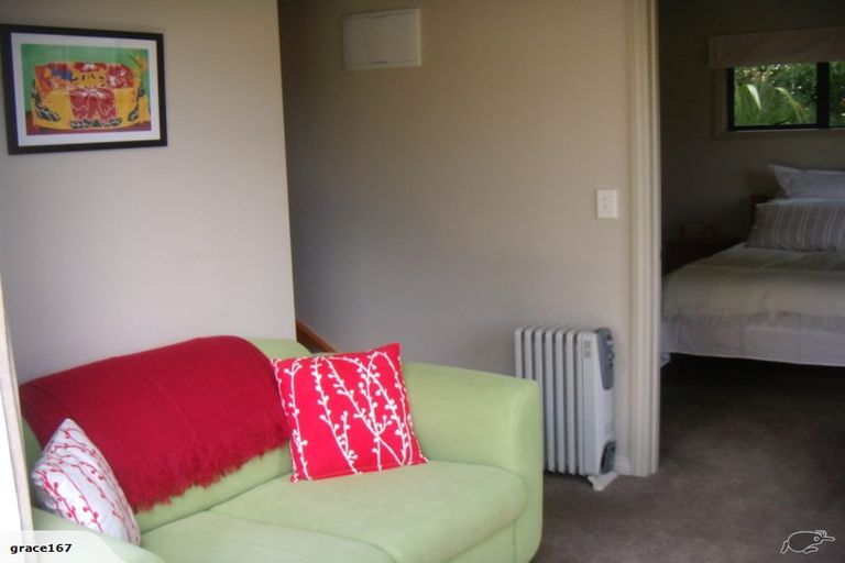 Photo of property in 68 Beach Road, Onerahi, Whangarei, 0110