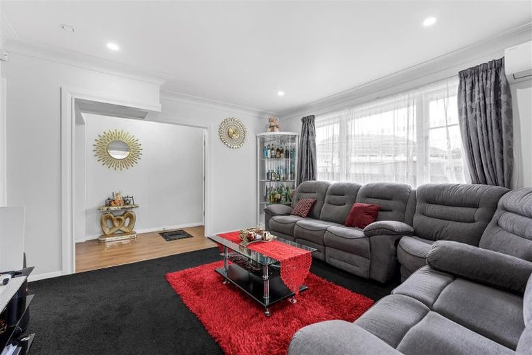 Photo of property in 11a Ellen Street, Manurewa East, Auckland, 2102