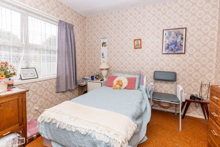 Photo of property in 12a Southsea Crescent, Silverdale, Hamilton, 3216