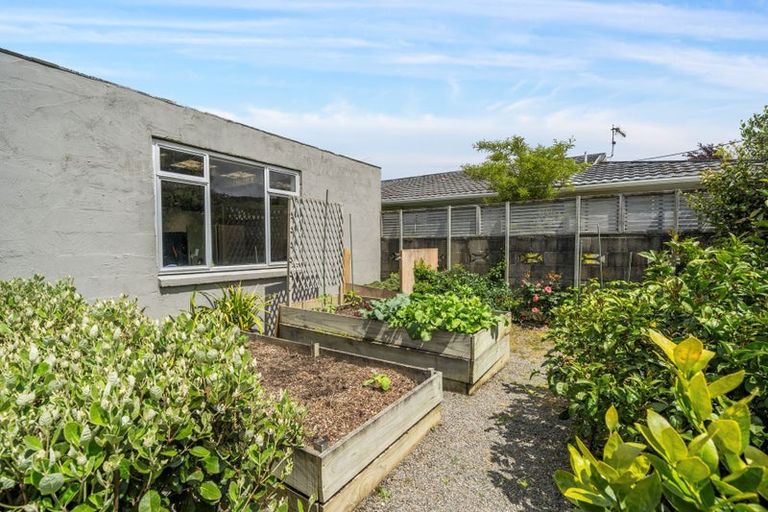 Photo of property in 4 Palmer Crescent, Silverstream, Upper Hutt, 5019