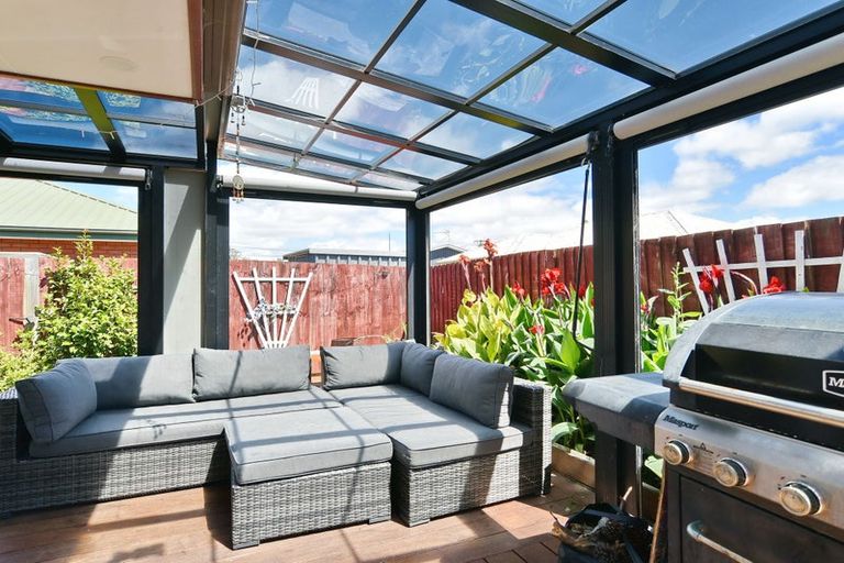 Photo of property in 4 Daniela Lane, Linwood, Christchurch, 8062