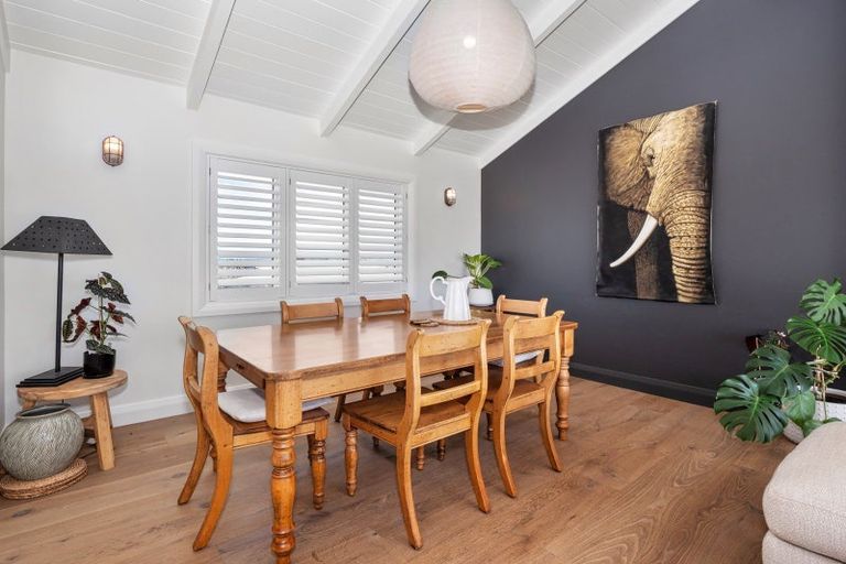 Photo of property in 153 Karewa Parade, Papamoa Beach, Papamoa, 3118