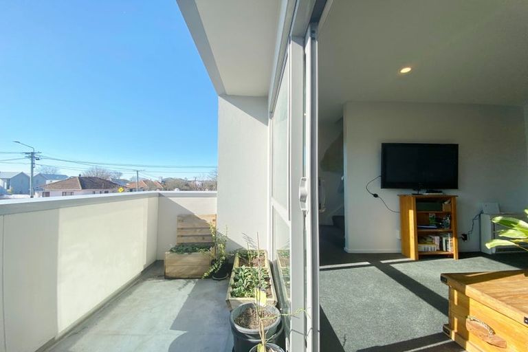 Photo of property in 465 Barbadoes Street, Edgeware, Christchurch, 8013