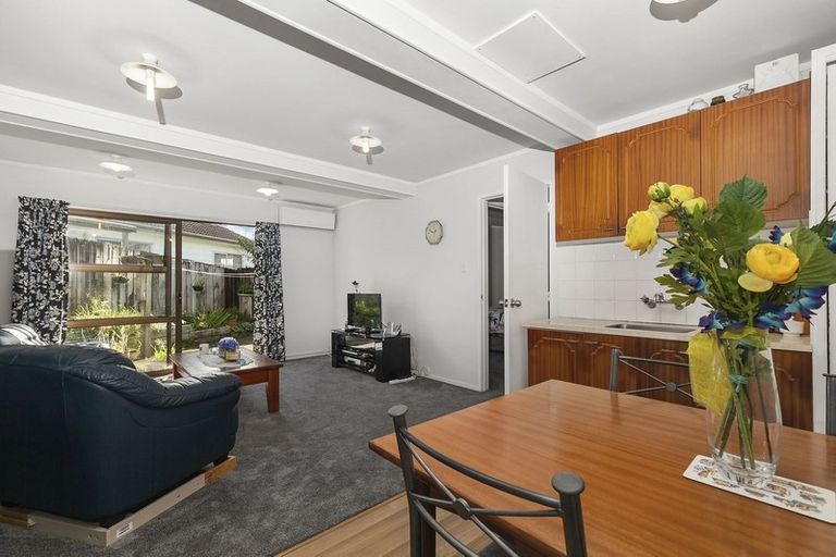 Photo of property in 30 Manuwai Road, Torbay, Auckland, 0630